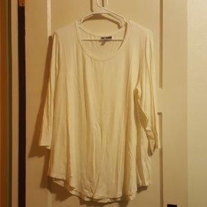 NWOT 3 quarter length sleeve blouse